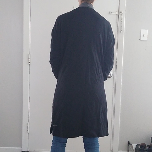 Ably Apparel Grace Cardigan Size Medium - Picture 5 of 10